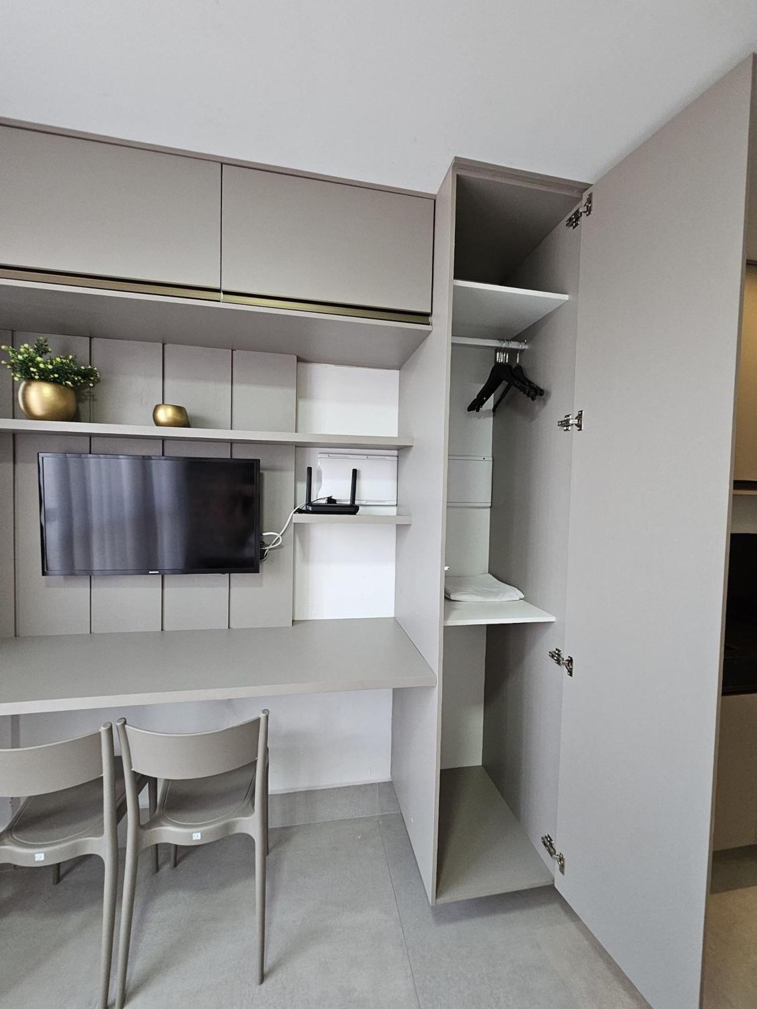 Com Vista A 50m Da Apartamento